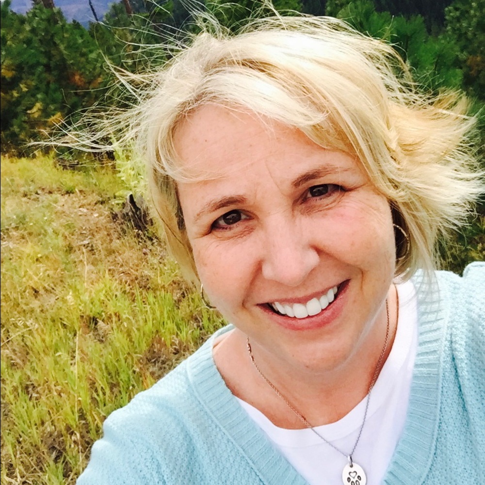 Meet your Posher, Coco